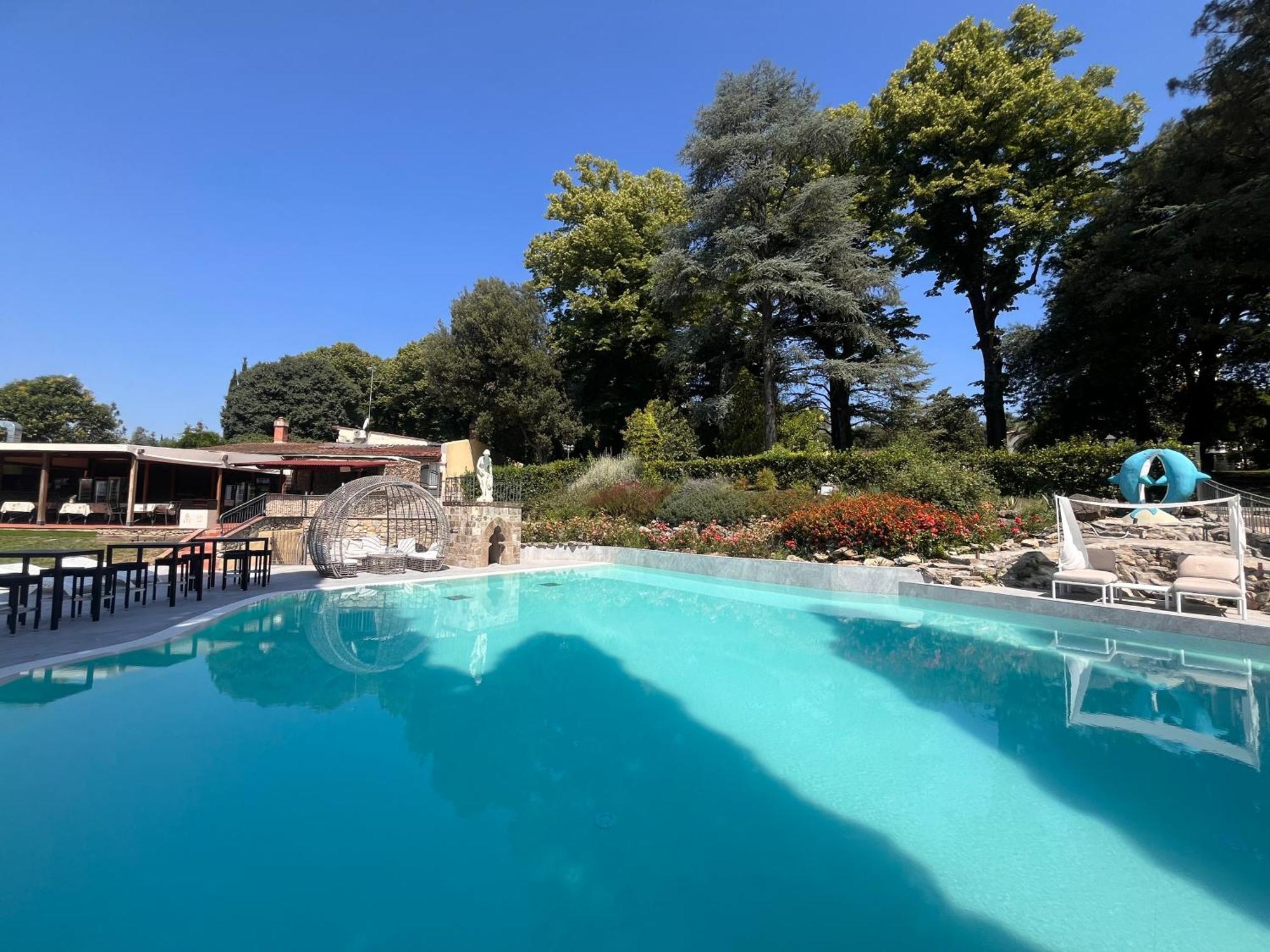 Hotel Fantastic Garden - Firenze Nord Sesto Fiorentino Esterno foto