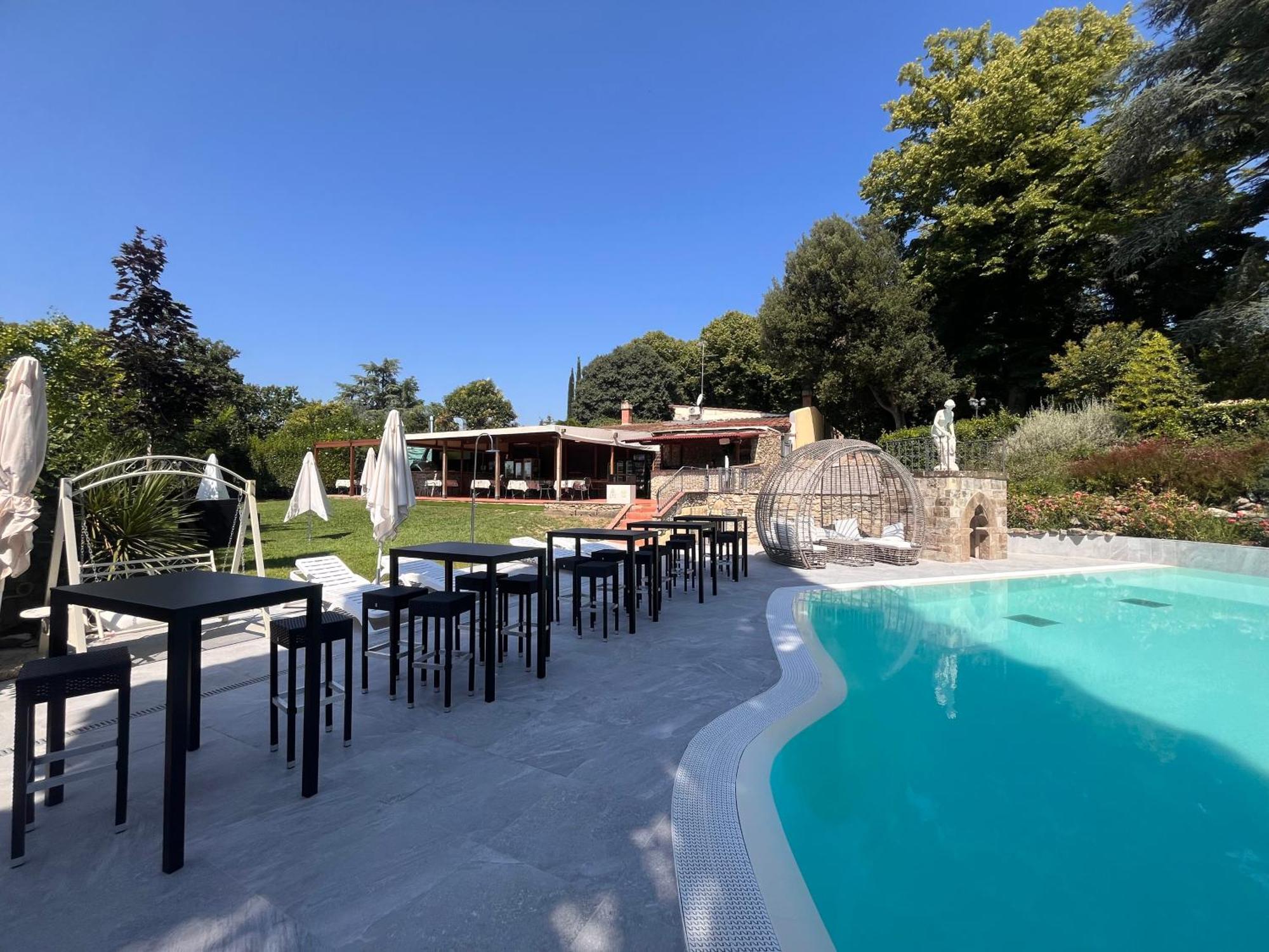Hotel Fantastic Garden - Firenze Nord Sesto Fiorentino Esterno foto