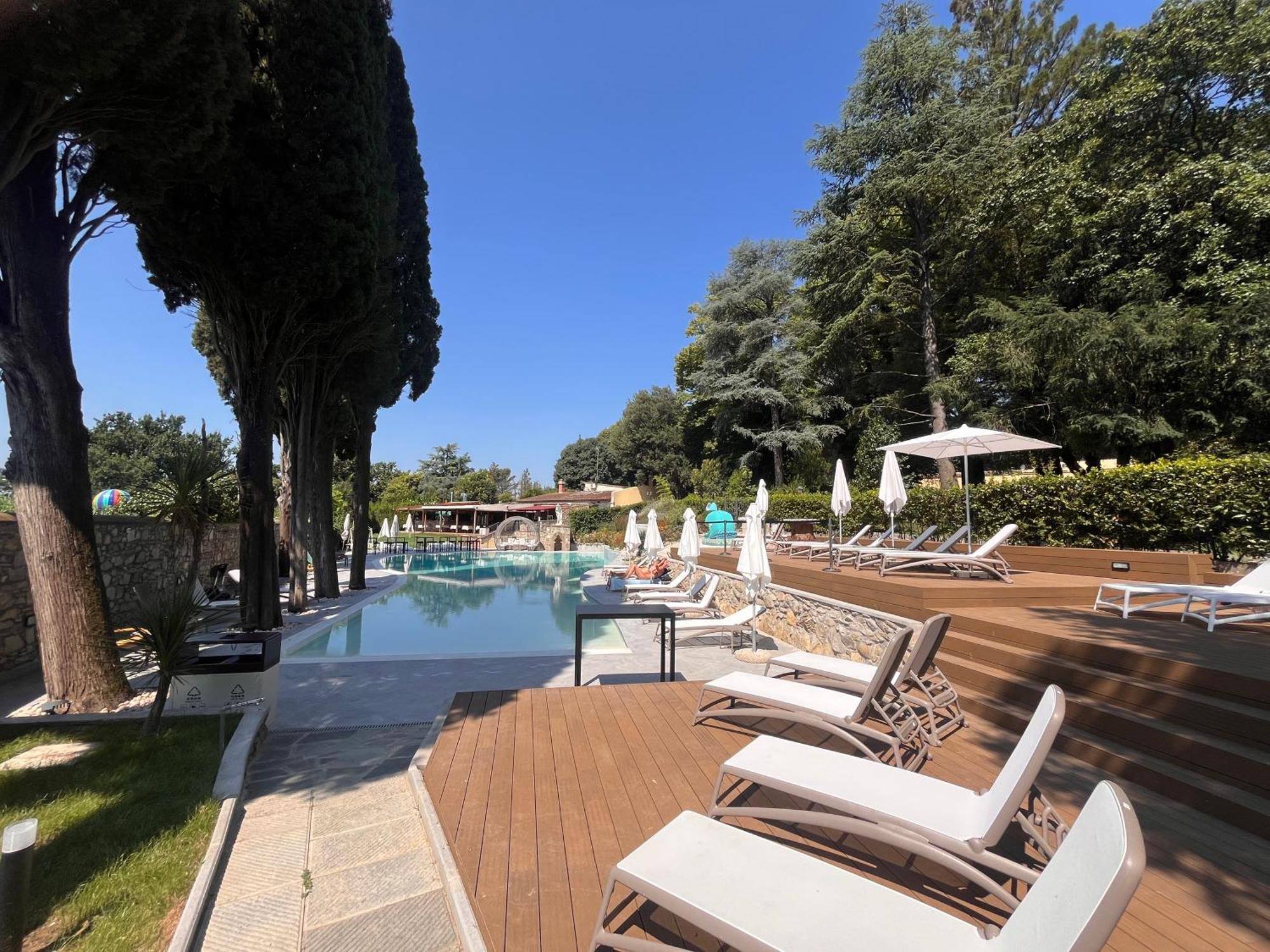 Hotel Fantastic Garden - Firenze Nord Sesto Fiorentino Esterno foto